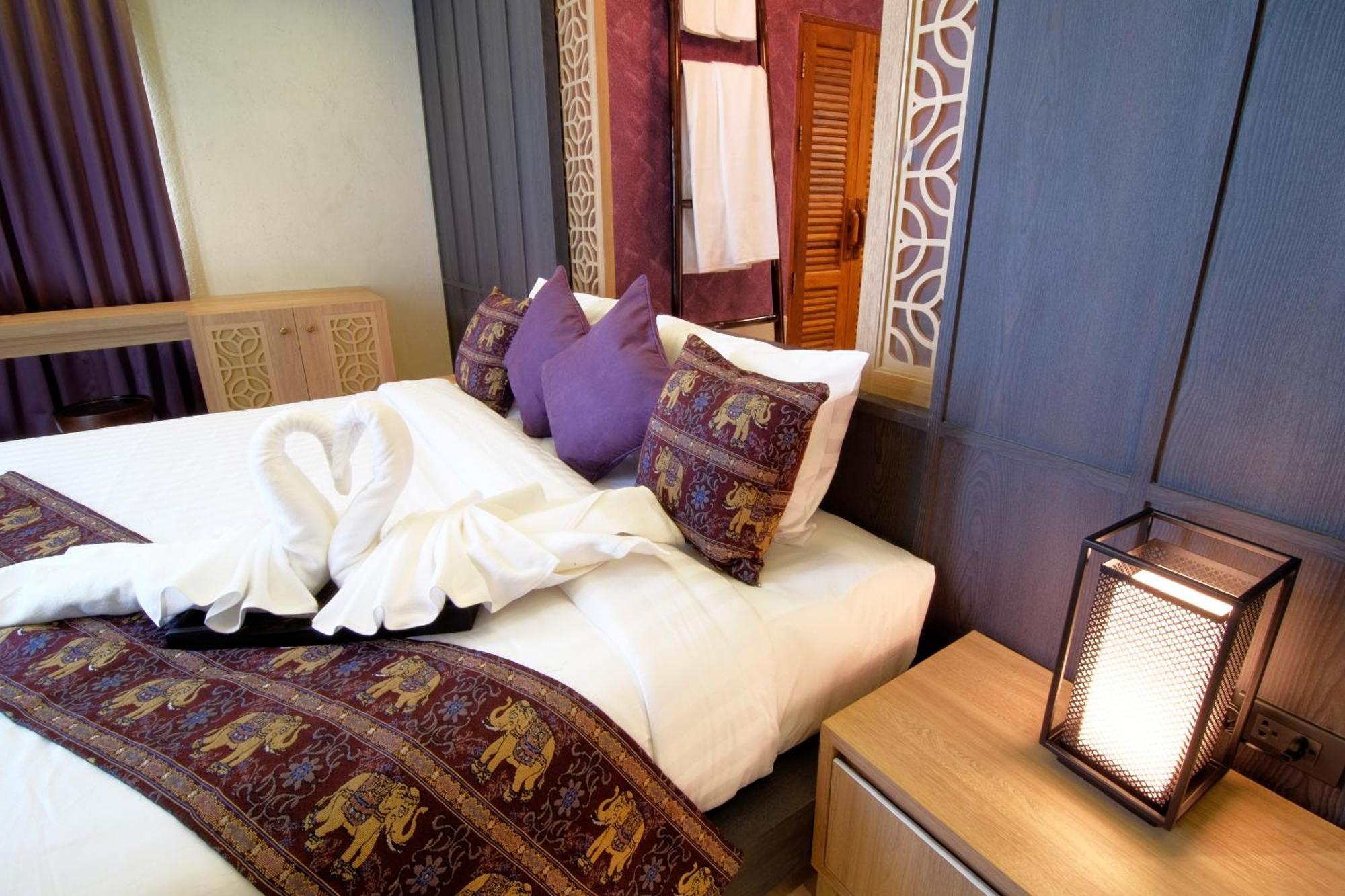 Tapae Gate Villa Chiang Mai Rom bilde